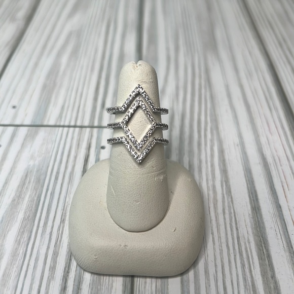 Lisa Freede Silver Sparkly Triangle Architectural Ring, Size 6 - Picture 5 of 5
